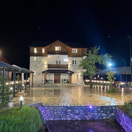 Oda N'Bjeshke Valbone Buitenkant foto